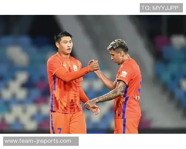 张佳玮解析火箭首胜秘诀强调防守反击与空间拉开策略