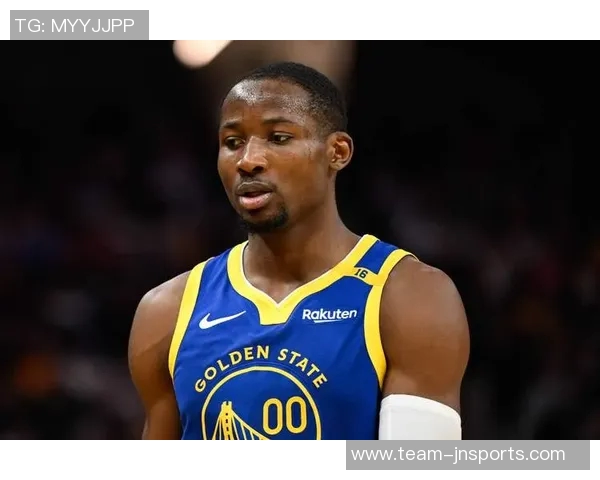 勇士半场狂轰37记三分球刷新历史纪录解说员惊叹球队疯狂出手频率