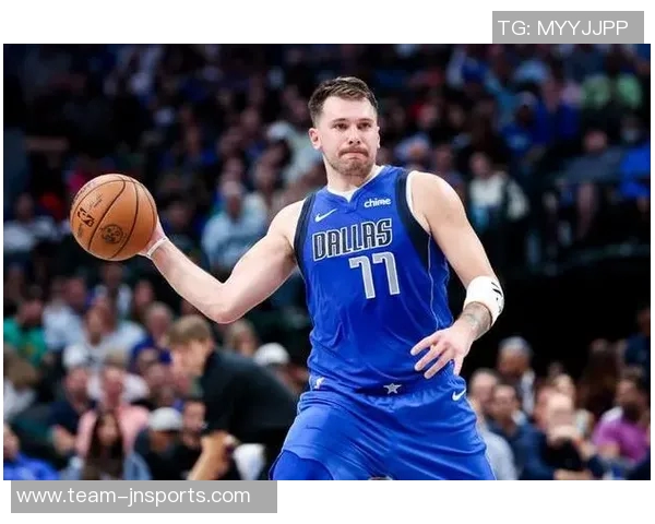 东契奇谈地板落差导致崴脚事件感慨自己运气还算不错